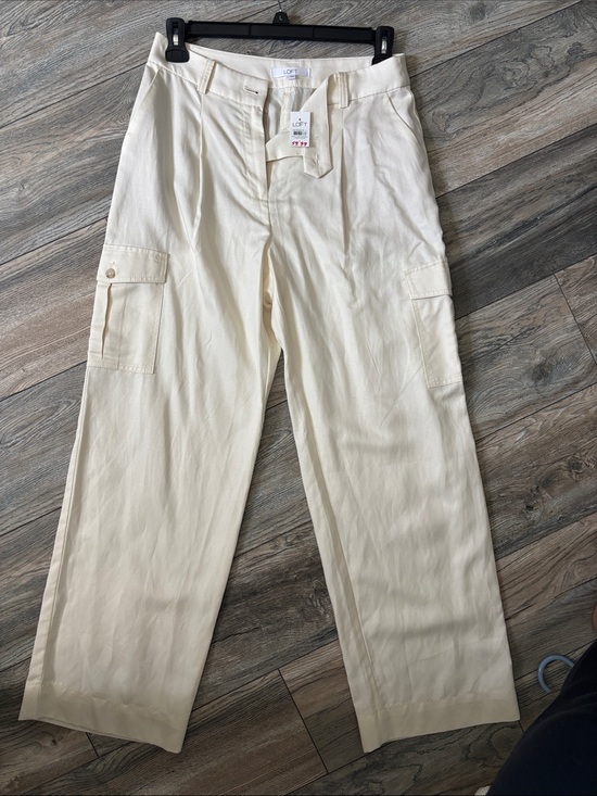 LOFT Pants - LOFT Cream Cargo Wide-Leg women’s Pants